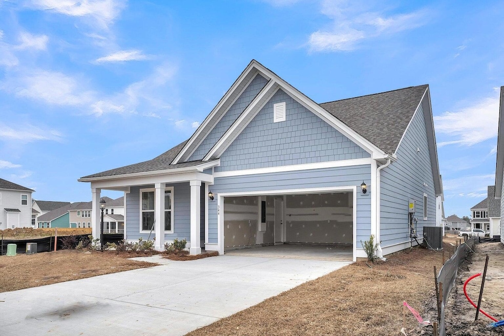 Elliott Exterior