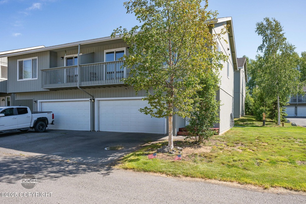 708 Blackburn Ct unit 10, Anchorage, AK 99518 - photo 1