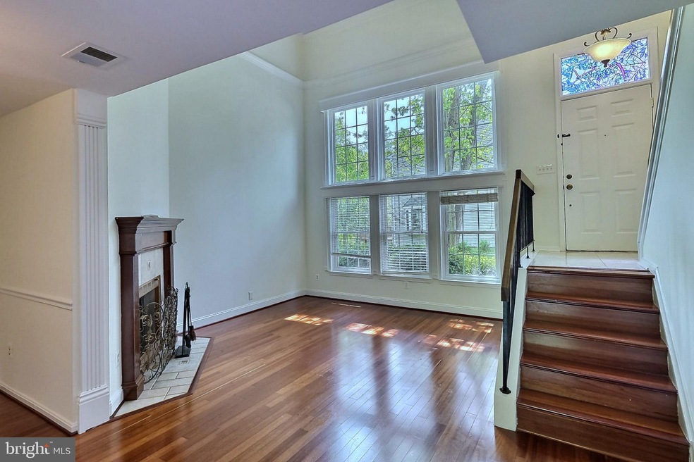 3300 Buckeye Ln, Fairfax, VA 22033 - photo 1