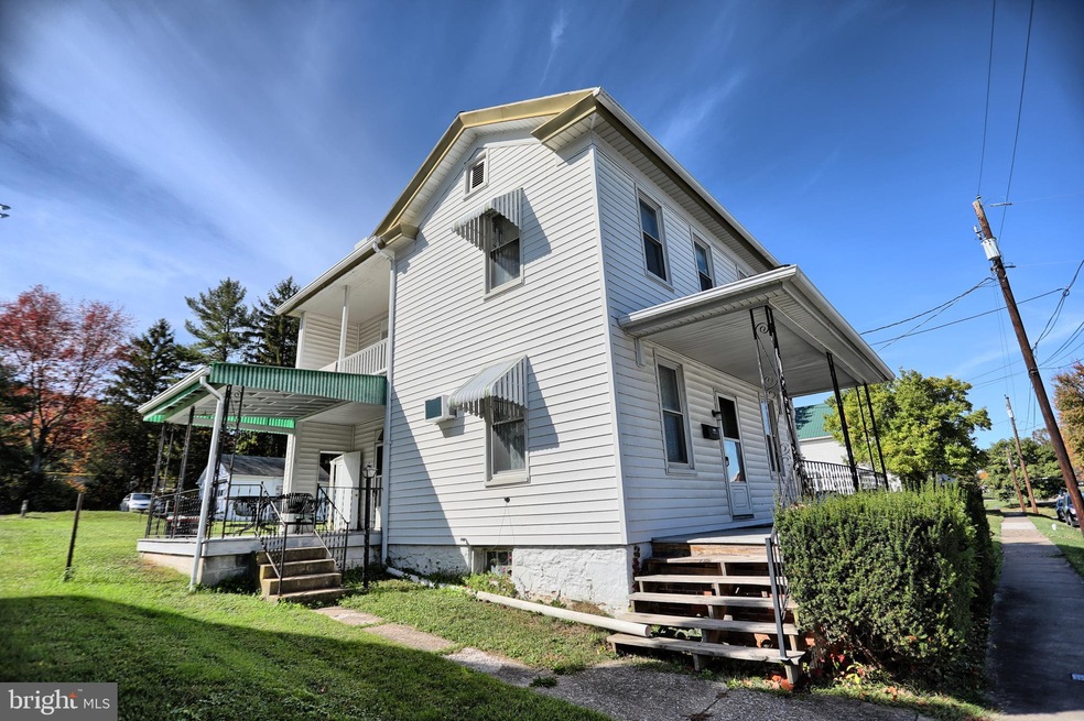 411 N 5th St, Newport, PA 17074 - photo 1