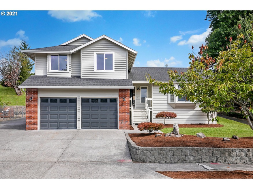 169 SW 22nd St, Troutdale, OR 97060 - photo 1