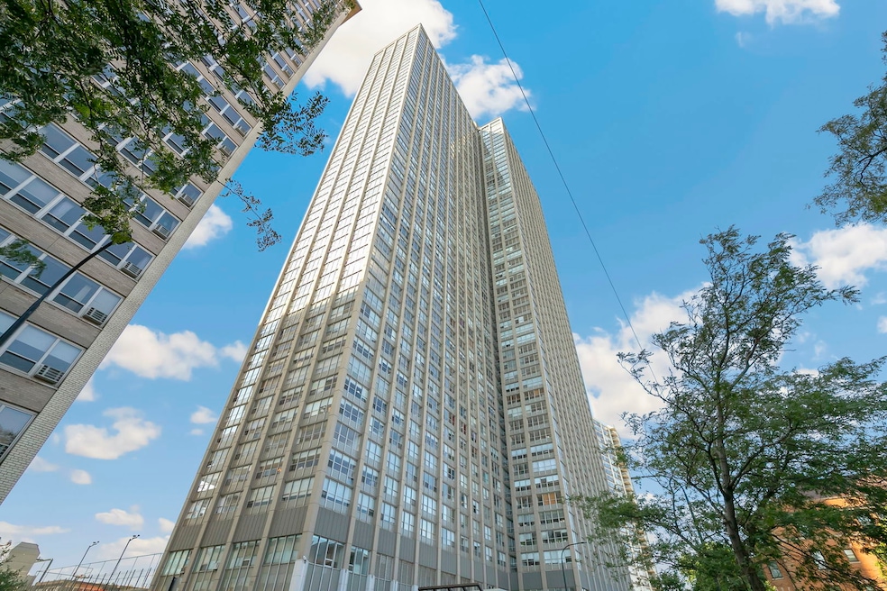 Park Place Tower unit 5308, Chicago, IL 60613 - photo 1