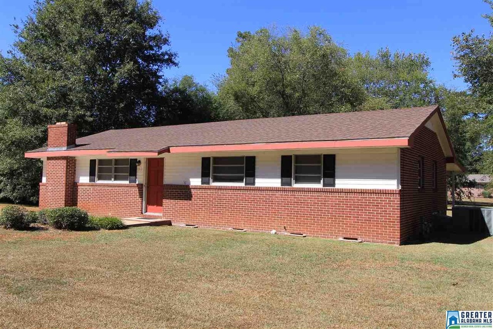 353 Glade Rd E, Anniston, AL 36206 - photo 1