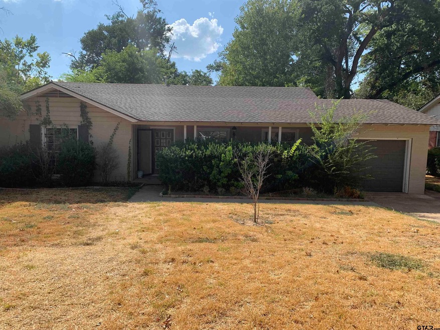 1925 1925 S Sneed Ave, Tyler, TX 75701 - photo 1