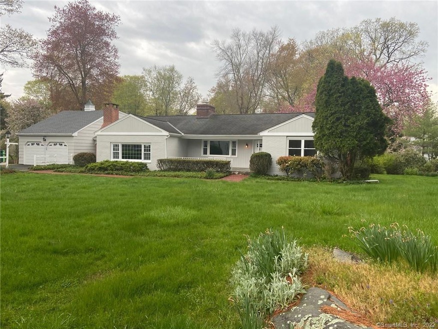 Great cul-de-sac convenient location. Front of the newly repainted home.