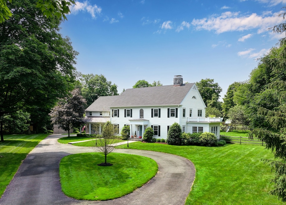 1615 Cross Hwy, Fairfield, CT 06824 - photo 1