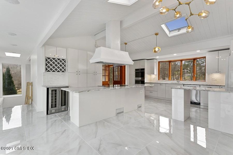 18 Dwight Ln, Greenwich, CT 06831 - photo 1