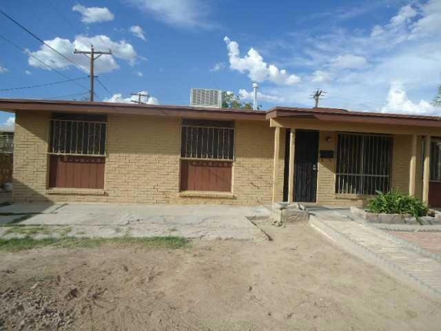 353 Yolanda Dr, El Paso, TX 79915 - photo 1