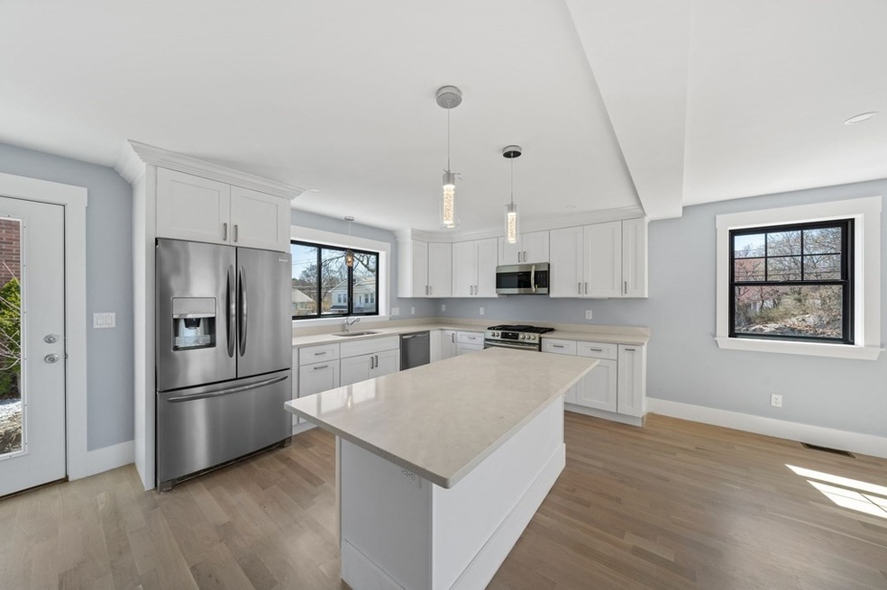 178 South St unit 2, Quincy, MA 02169 - photo 1