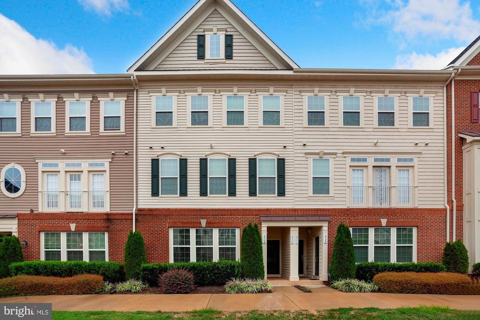 4713 Dane Ridge Cir unit 32, Woodbridge, VA 22193 - photo 1