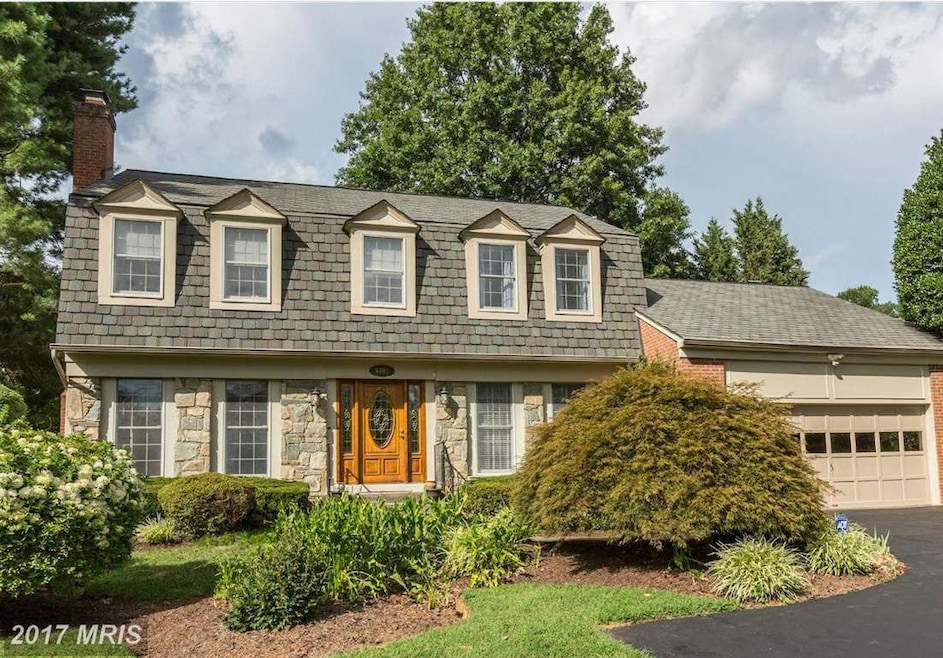 5701 Mossrock Dr, Rockville, MD 20852 - photo 1