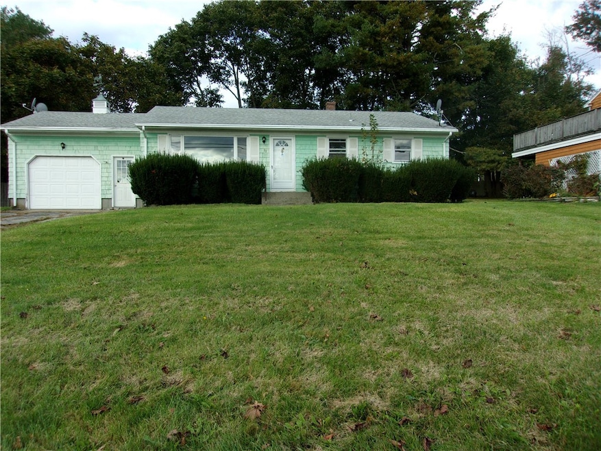 79 Alan Ave, Portsmouth, RI 02871 - photo 1