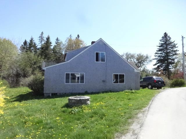 10 Leffingwell Rd, Tremont, ME 04612 - photo 1