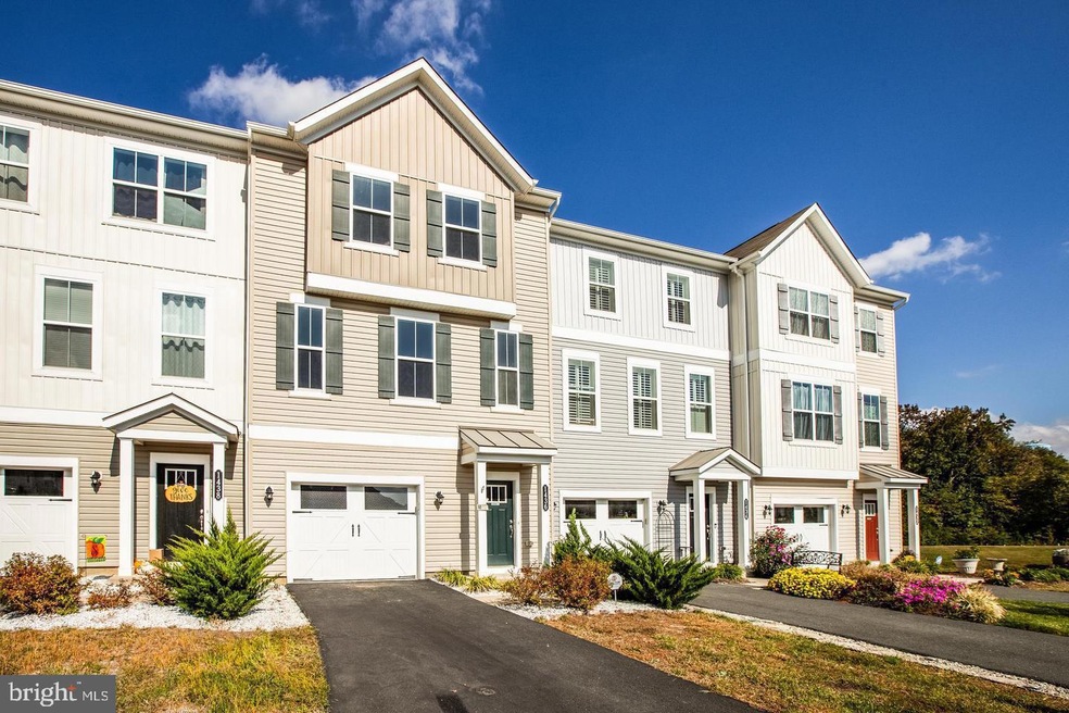 Sold $420,000 • Co-Listing Agent