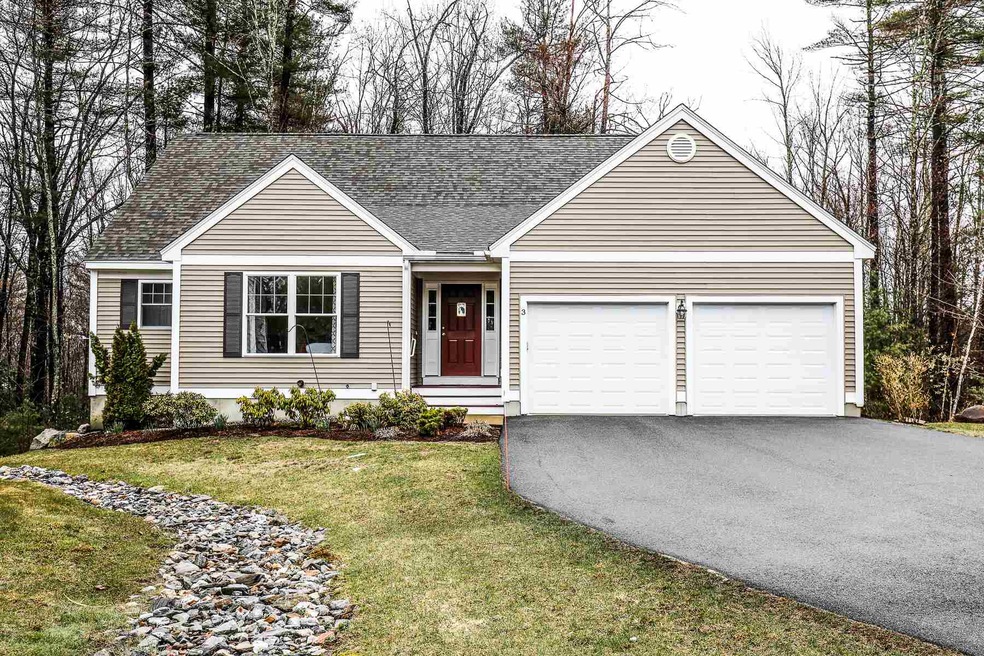 3 Williamsburg Way unit 8, Milford, NH 03055 - photo 1