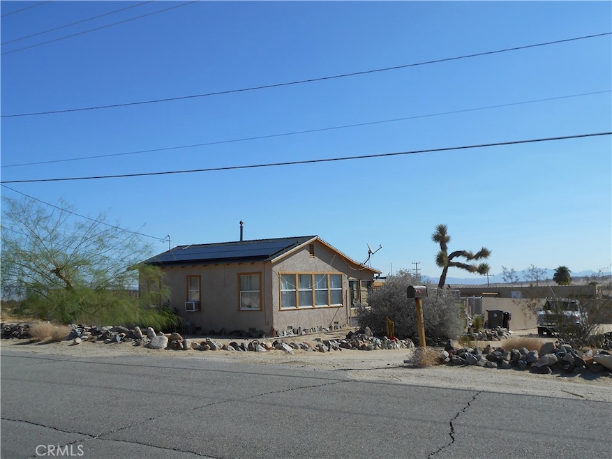 6439 Desert Knoll Ave, Twentynine Palms, CA 92277 - photo 1
