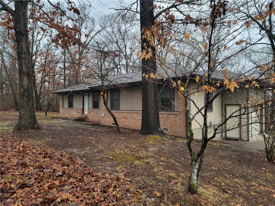 1 Sutton Ln, Bella Vista, AR 72715 - photo 1