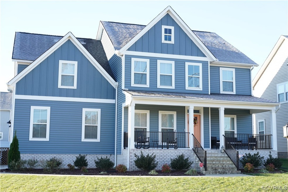 Welcome to 11018 Little Five Loop!