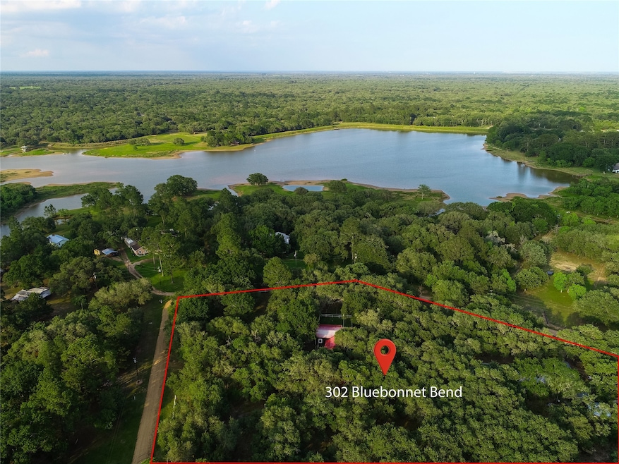 302 Bluebonnet Bend, Weimar, TX 78962 - photo 1