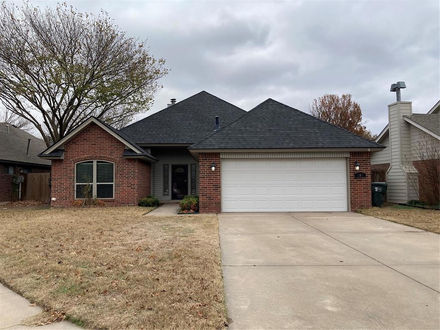 405 Rhoades Ct, Norman, OK 73072 - photo 1