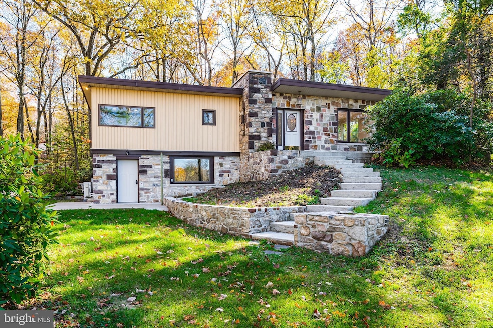 3211 Pricetown Rd, Fleetwood, PA 19522 - photo 1