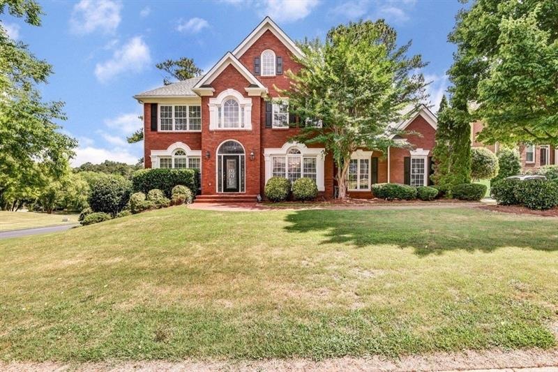 200 Vidaulan Ct, Alpharetta, GA 30022 - photo 1