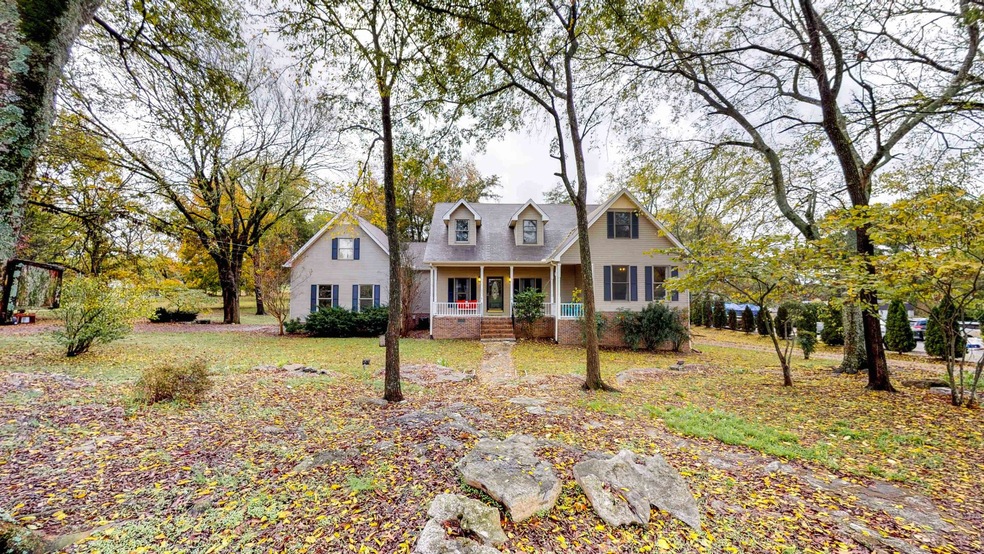 104 Creighton Place, Shelbyville, TN 37160 - photo 1