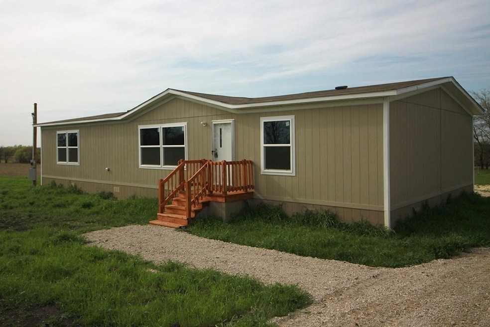 630 County Rd 4040, Ector, TX 75479 - photo 1