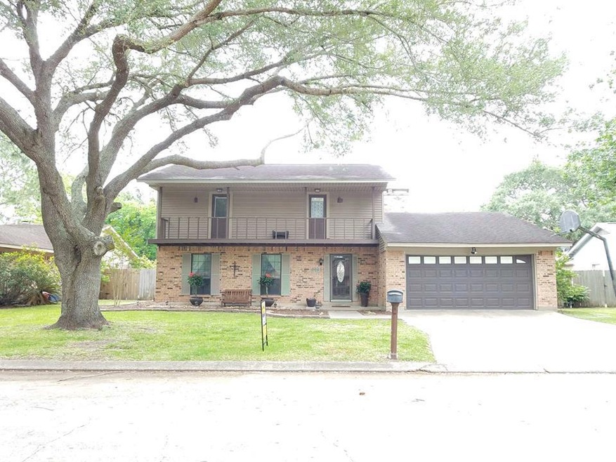 2802 El Camino St, Bay City, TX 77414 - photo 1