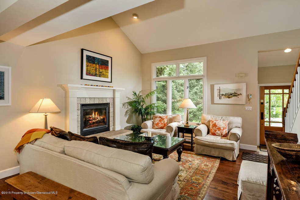 235 best living room