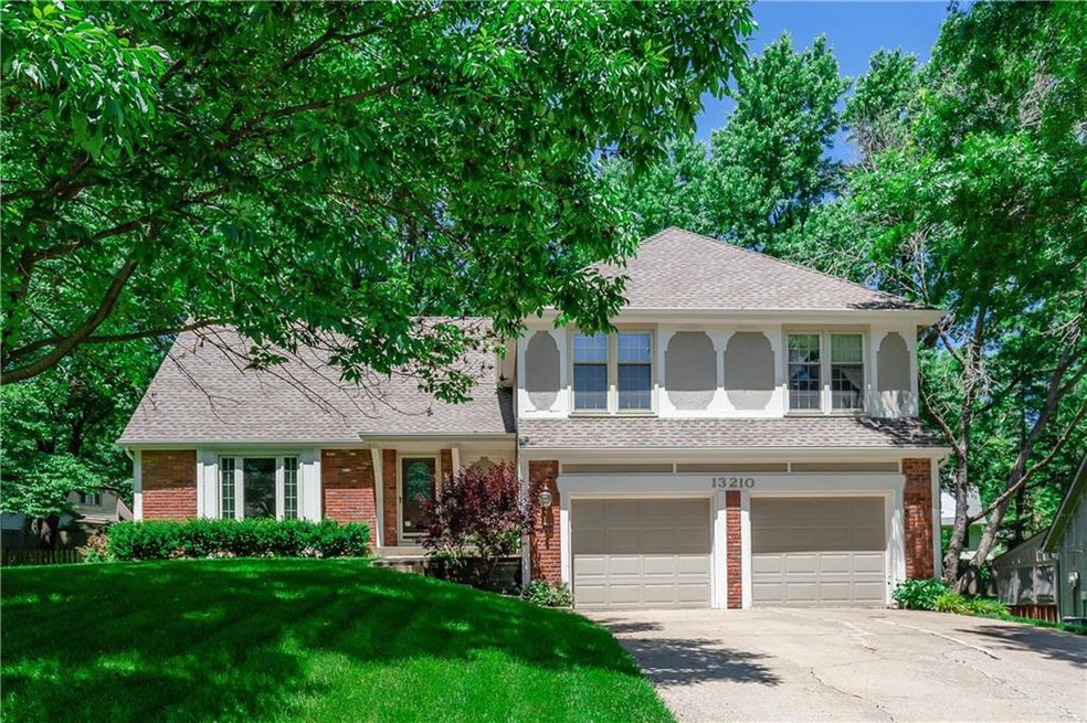 13210 W 77th St, Shawnee, KS 66216 - photo 1