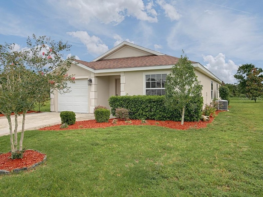 4922 NE 124th Rd, Oxford, FL 34484 - photo 1