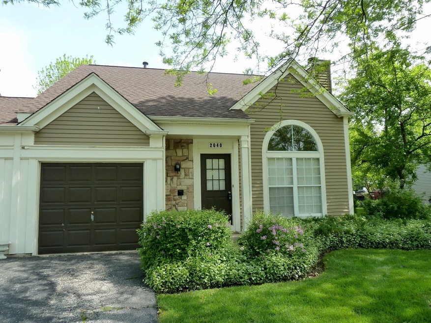 2040 Teton Pkwy, Algonquin, IL 60102 - photo 1