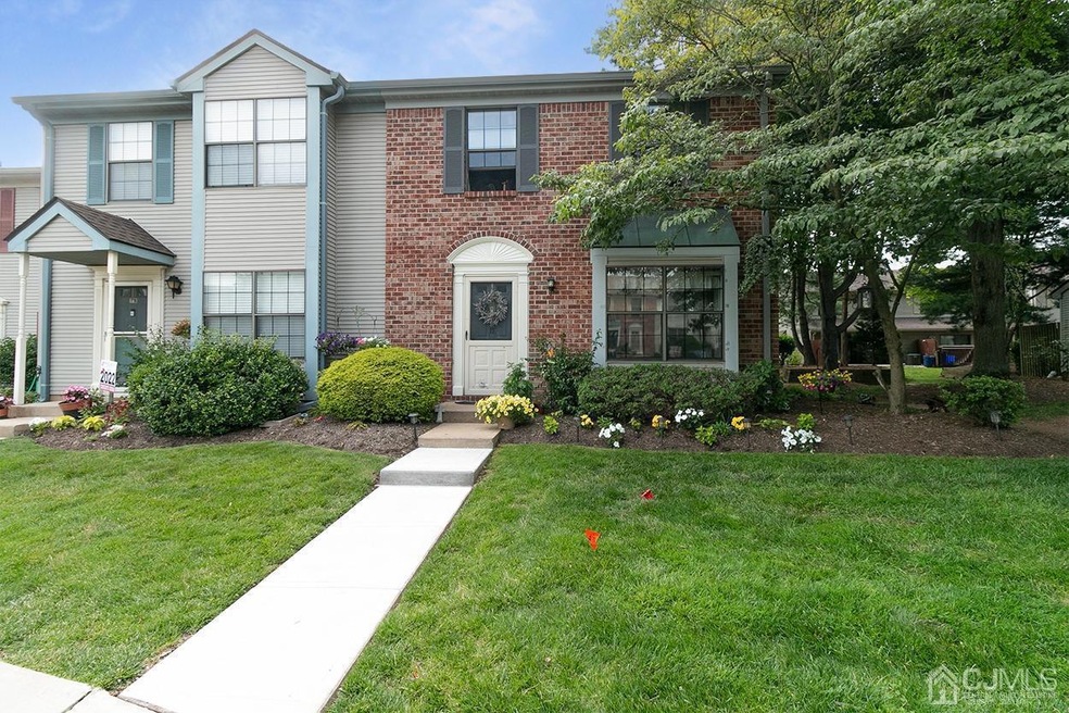 17 Kirby Ln unit 138, Franklin Park, NJ 08823 - photo 1
