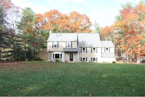 46 Bow St, Carver, MA 02330 - photo 1