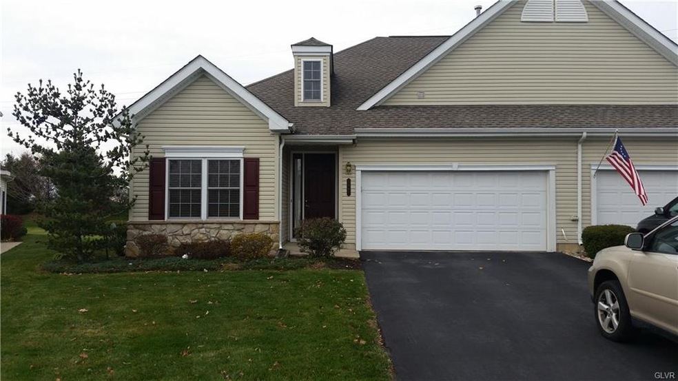 2687 Terrwood Dr W, Macungie, PA 18062 - photo 1