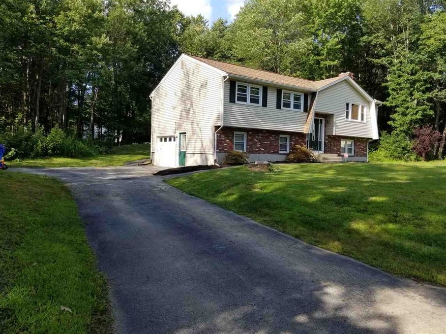 6 Shawnee Place, Londonderry, NH 03053 - photo 1