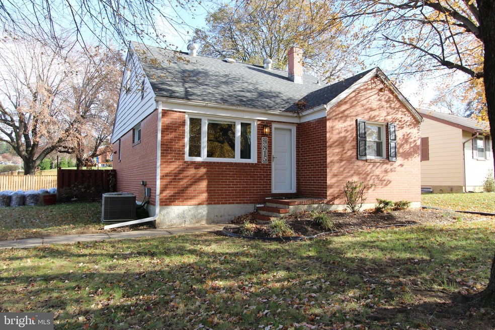 9815 Monroe St, Cockeysville, MD 21030 - photo 1