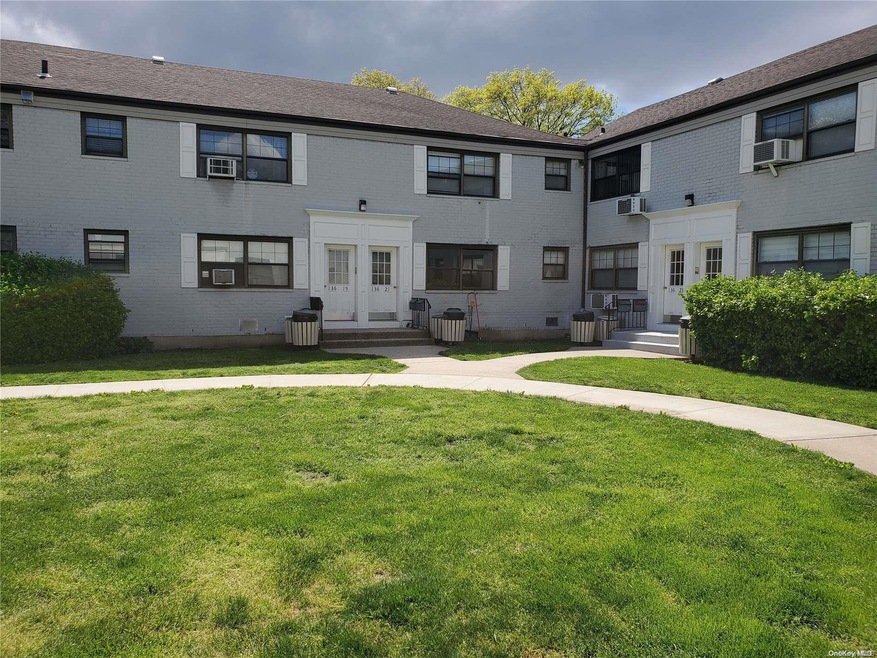 136-21 68th Dr unit A, Flushing, NY 11367 - photo 1