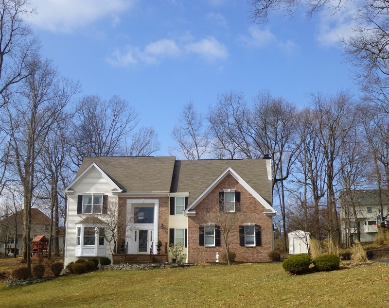 19 Foxfire Ln, Clinton, NJ 08809 - photo 1