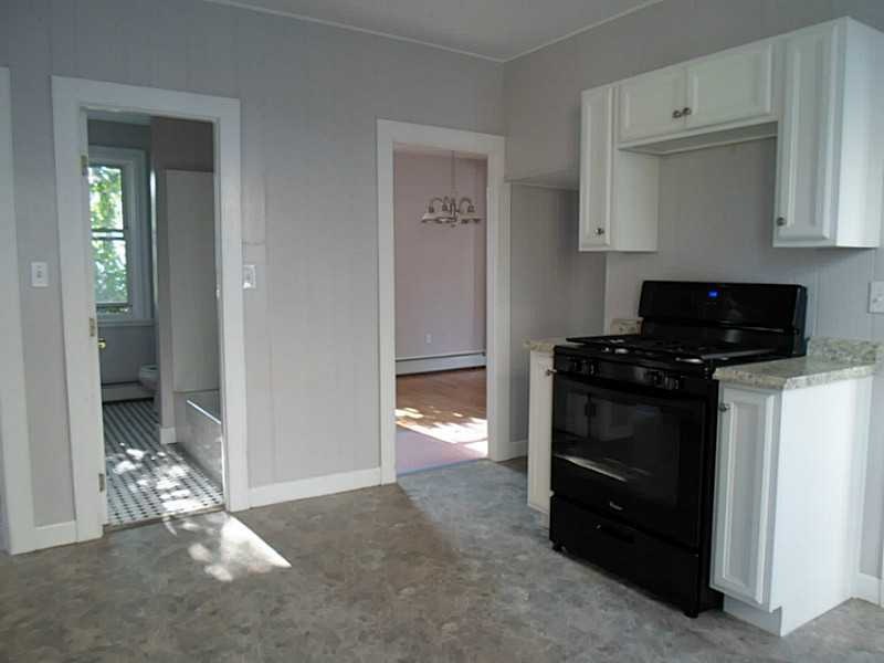 42 Henrietta St, Providence, RI 02904 - photo 1