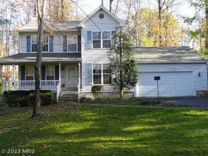 8476 Tipton Dr, Laurel, MD 20723 - photo 1