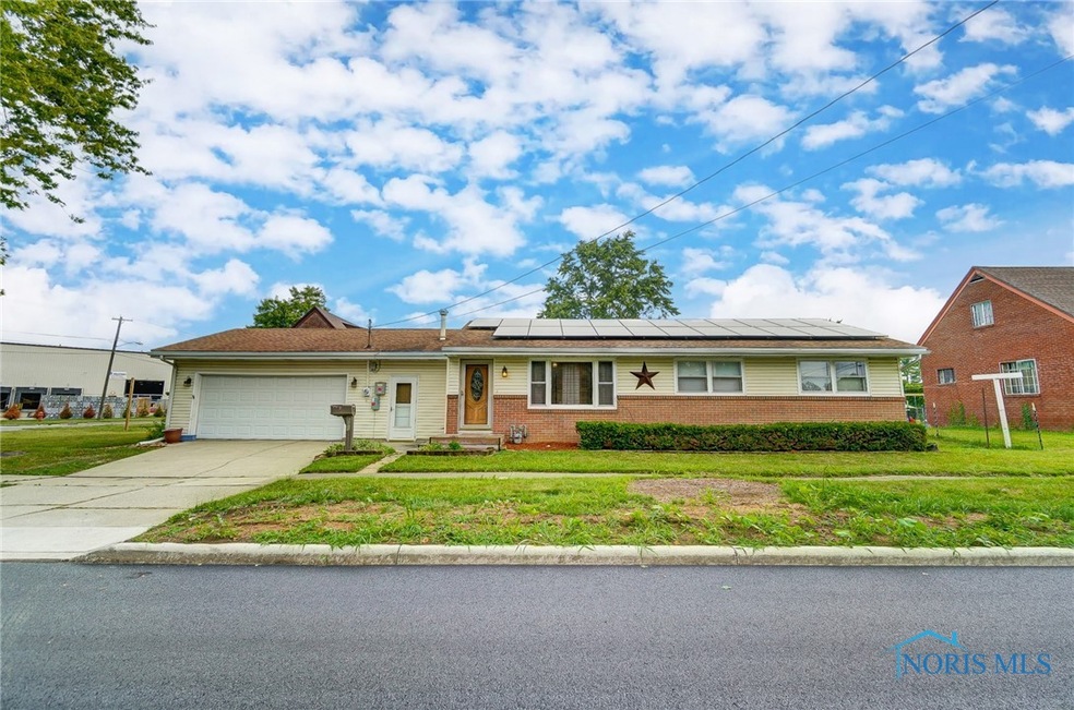 501 Crystal Ave, Findlay, OH 45840 - photo 1