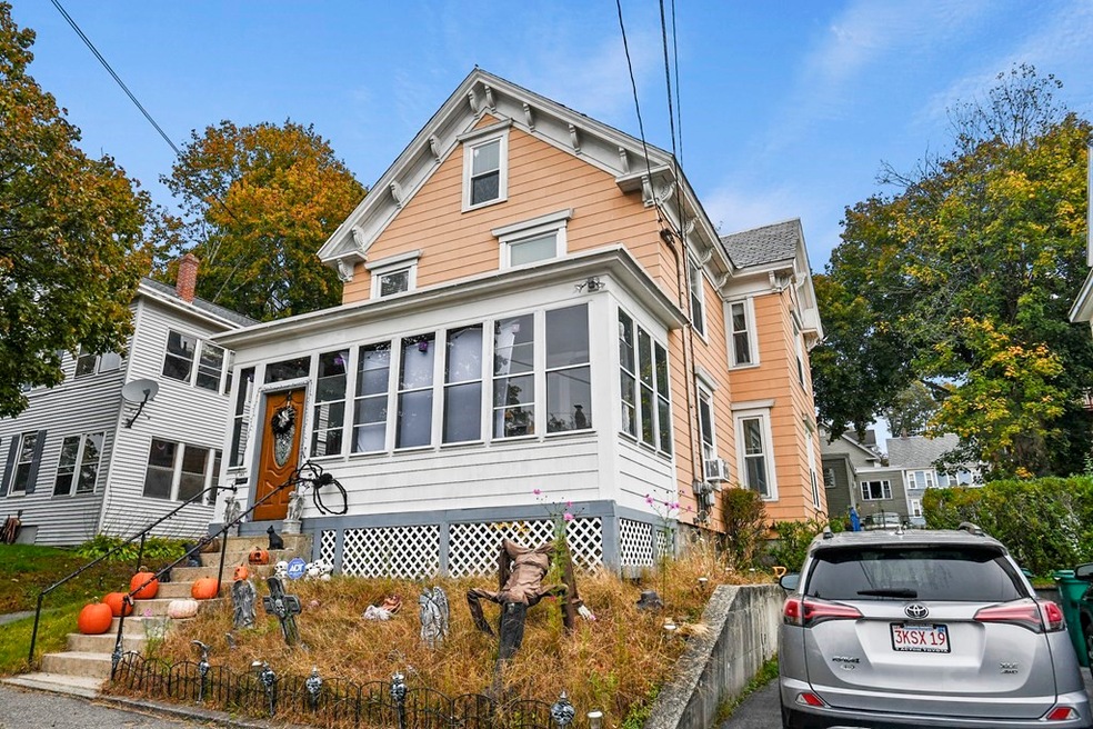 107 Myrtle St unit 2, Lowell, MA 01850 - photo 1