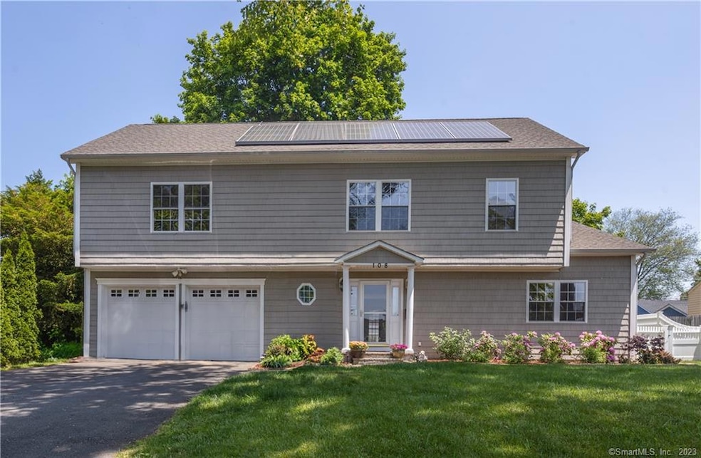 108 Sutton Dr, Stamford, CT 06906 - photo 1