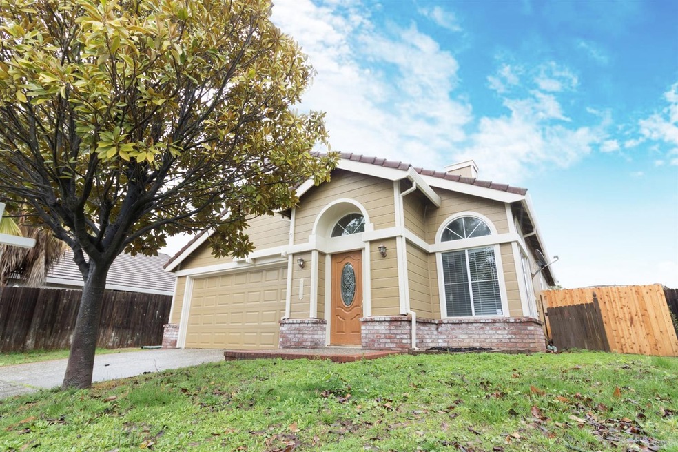 8717 Lewie Way, Elk Grove, CA 95758 - photo 1