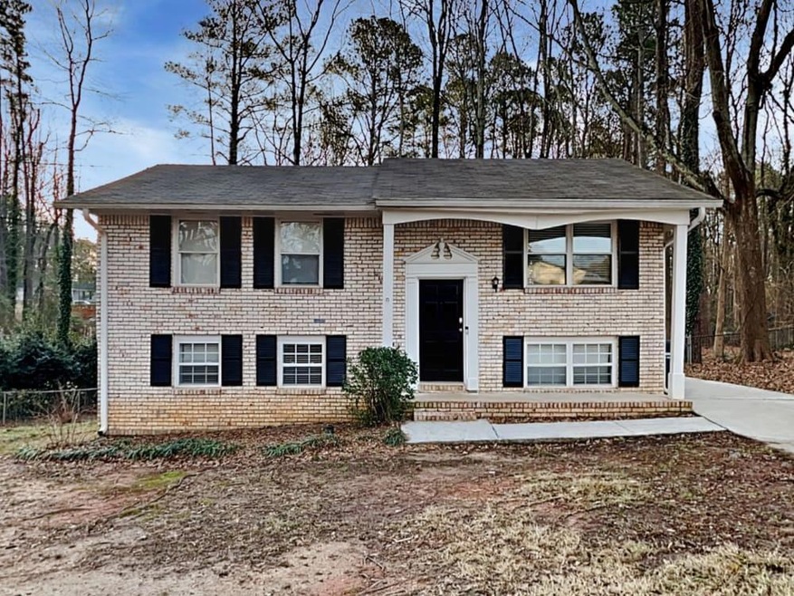 2071 Devore Dr SW, Marietta, GA 30008 - photo 1