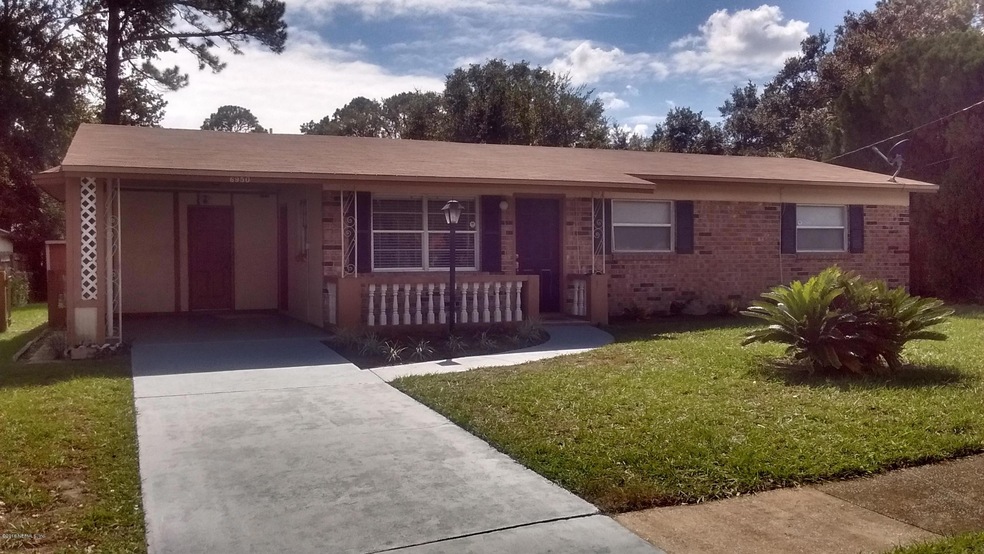 6950 Torres Dr, Jacksonville, FL 32210 - photo 1