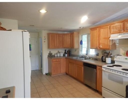 4 Pierceville Rd, West Wareham, MA 02576 - photo 1