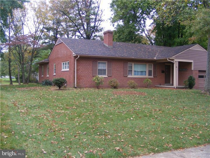 440 N 4th St, Souderton, PA 18964 - photo 1